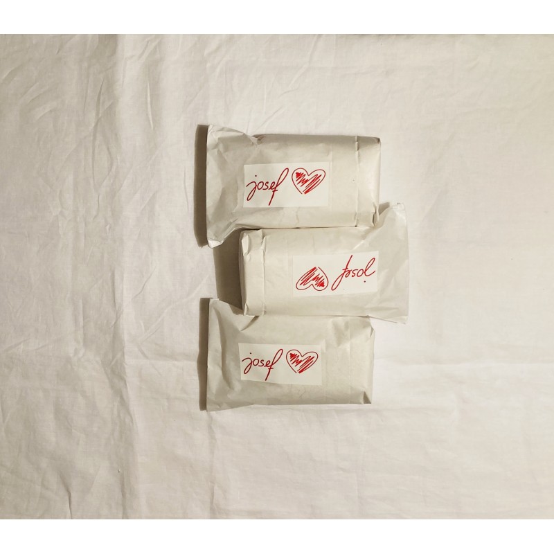 Dinkelmehl im 1 kg Sackerl Dinkelmehl im 1 kg Sackerl